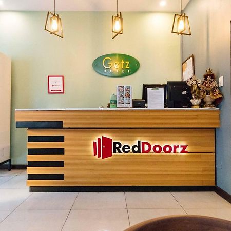 Reddoorz Plus @ Tayuman Манила Екстериор снимка